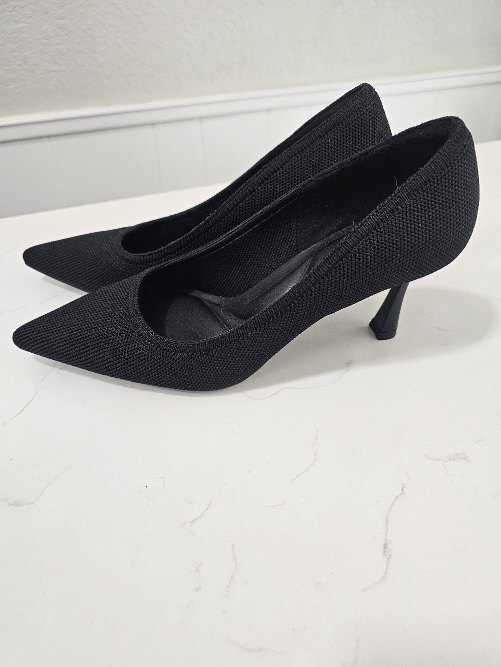 Cosy Island Eternal Pace Minimalist Stiletto Heeled Pump, Size 6.5, New, Black